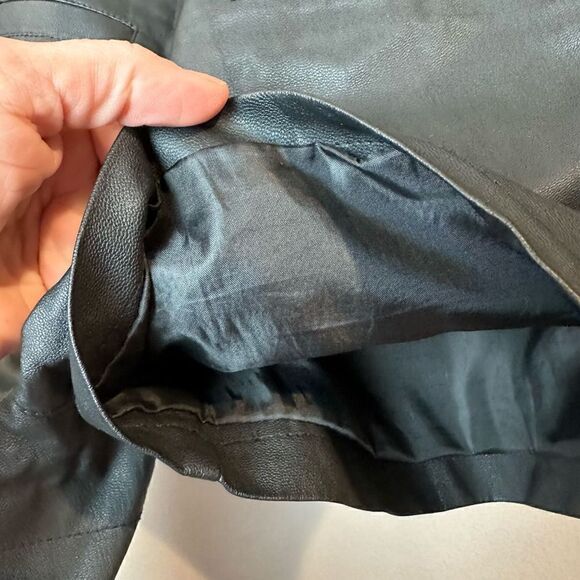 Vila black Leather shorts Small - Picture 6 of 10